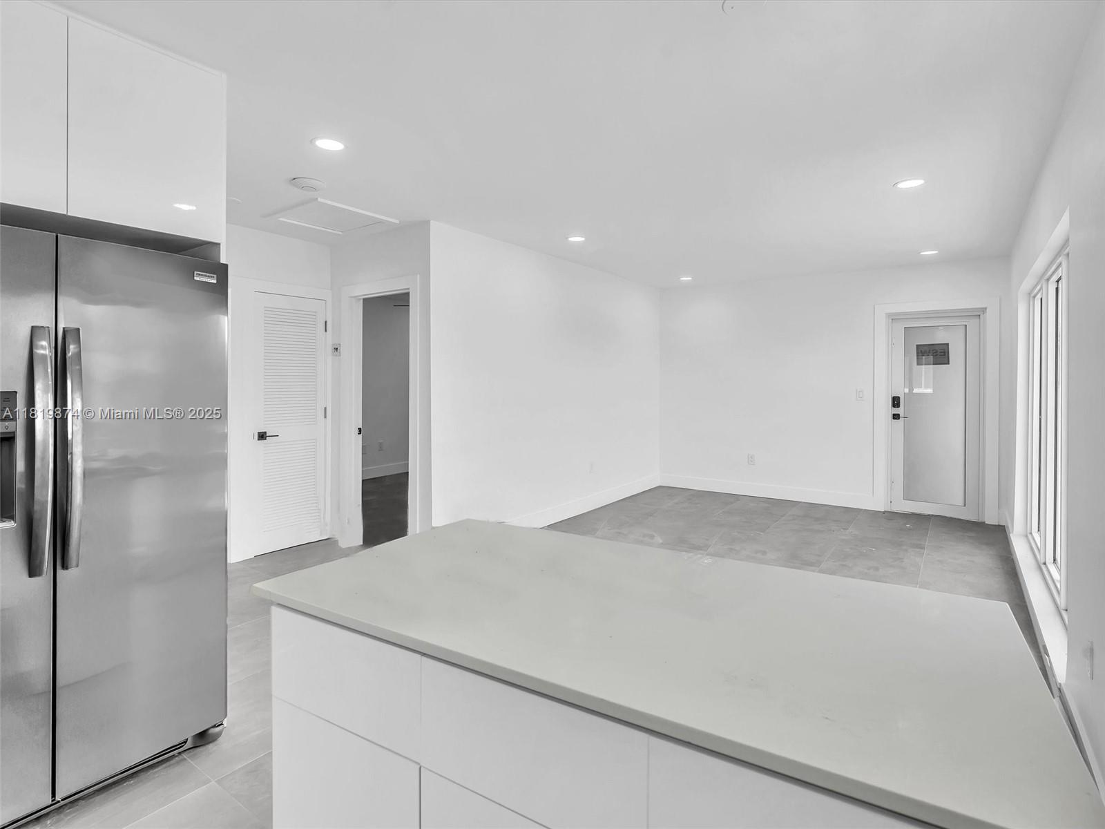SAN SOUCI ESTATES - Residential Lease