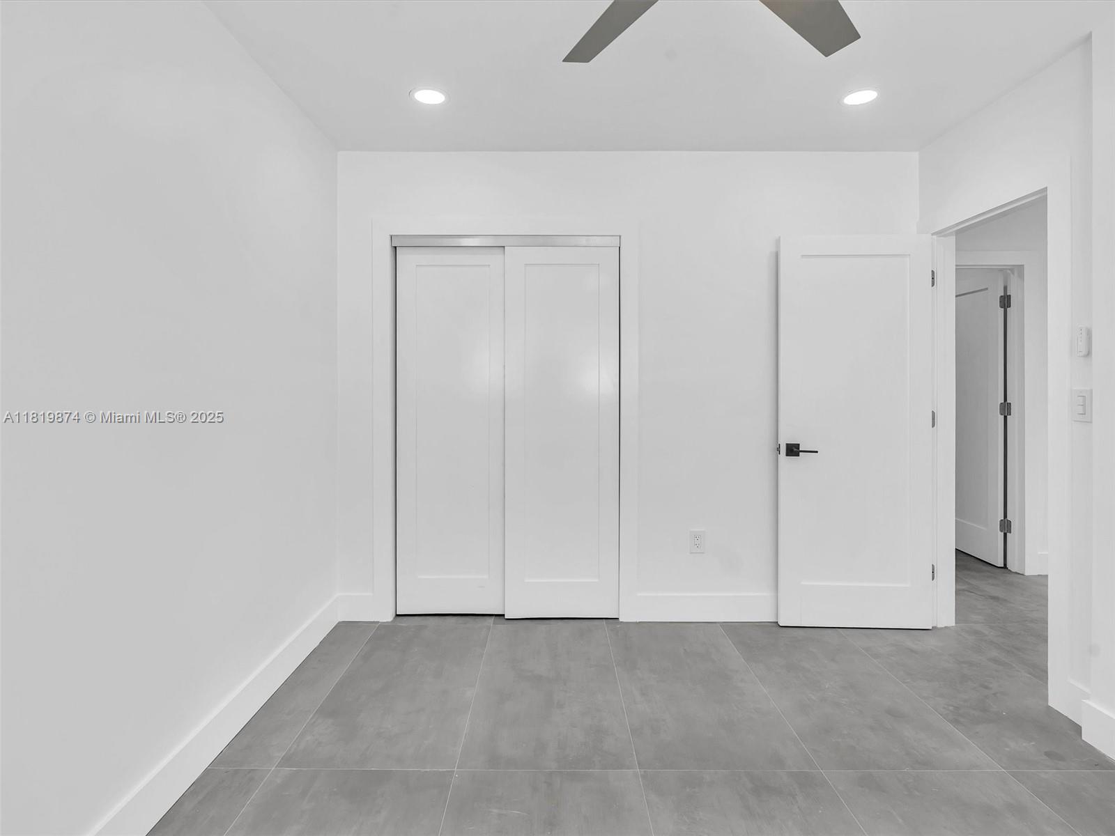 SAN SOUCI ESTATES - Residential Lease