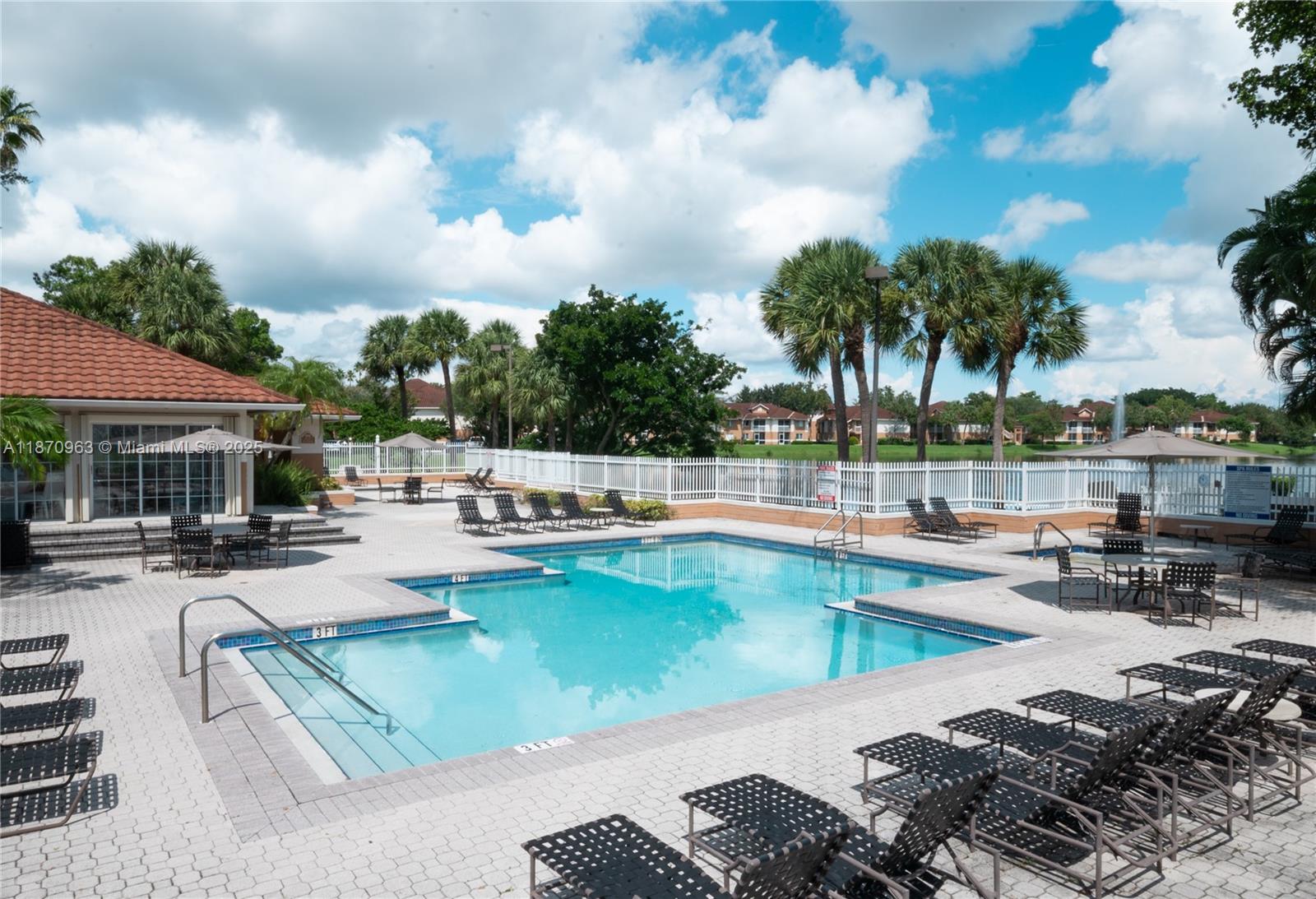 COLONNADES CONDO - Residential