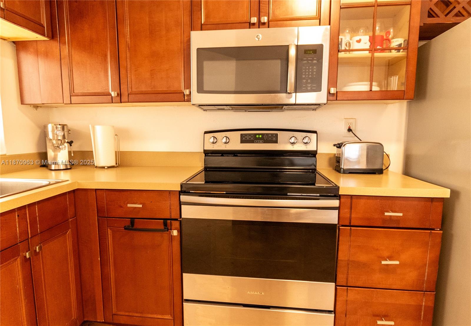 COLONNADES CONDO - Residential