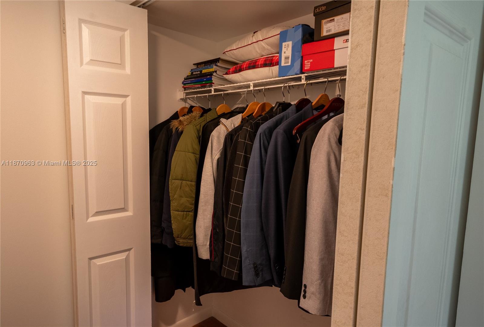 COLONNADES CONDO - Residential