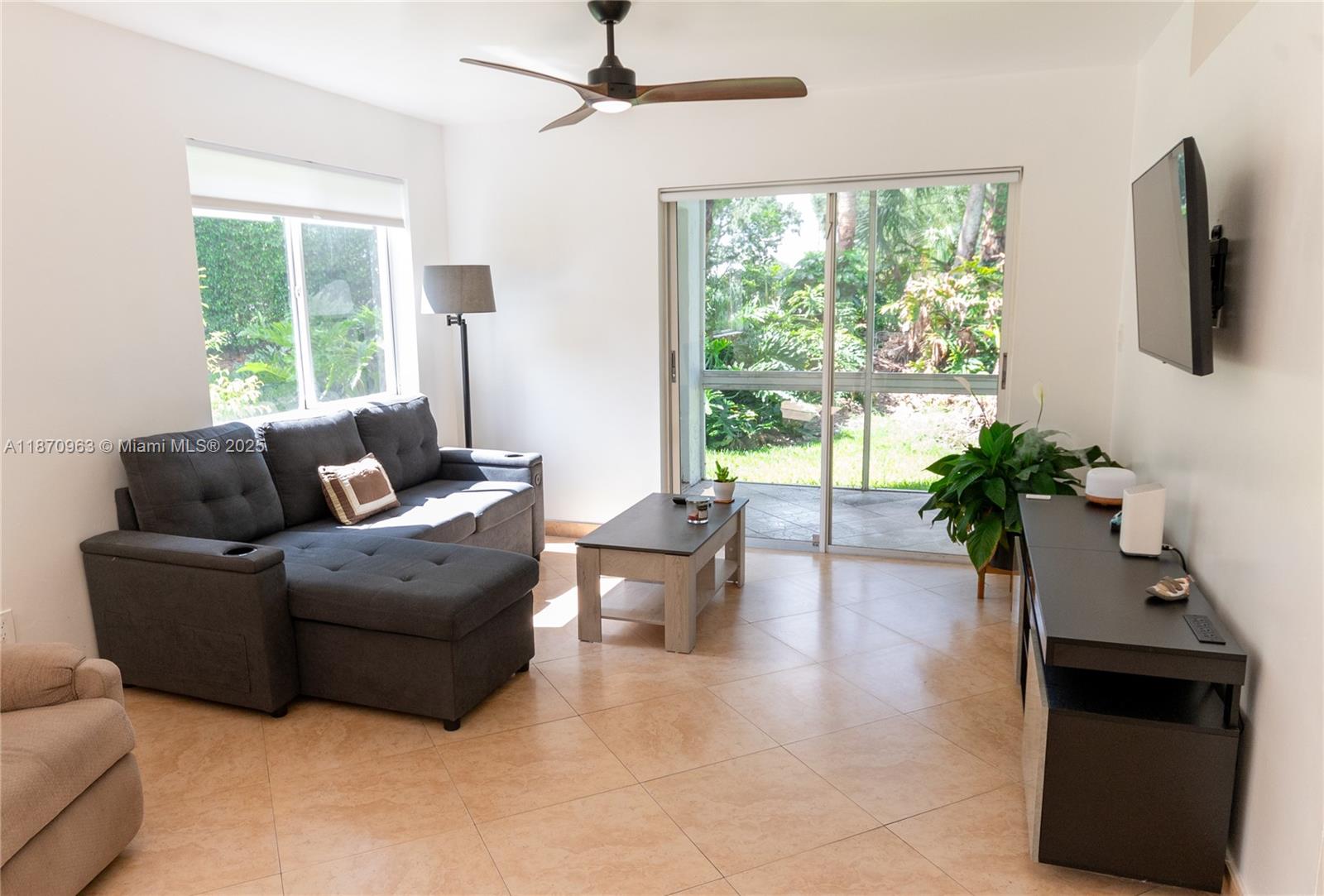 COLONNADES CONDO - Residential