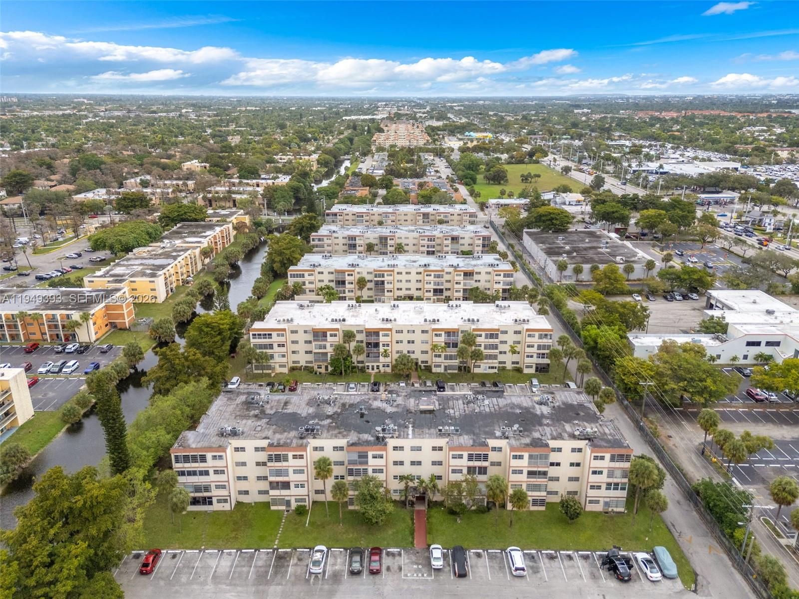 MAJESTIC GARDENS CONDOMIN - Residential