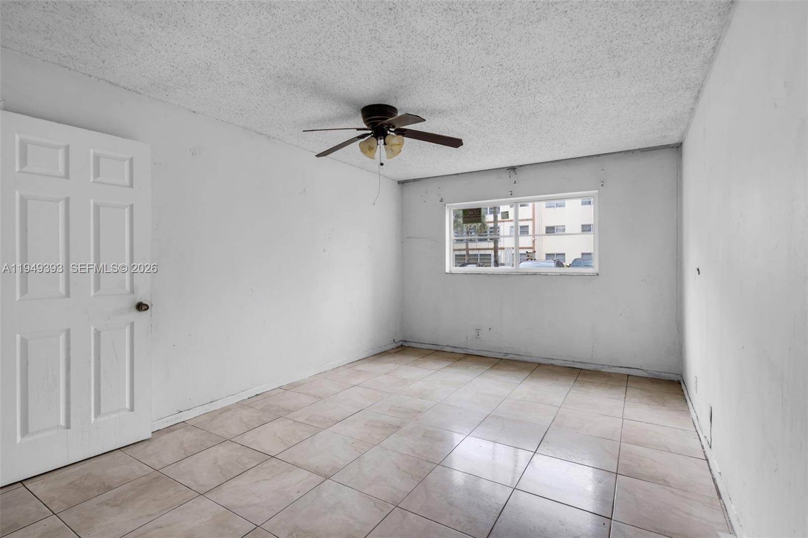 MAJESTIC GARDENS CONDOMIN - Residential