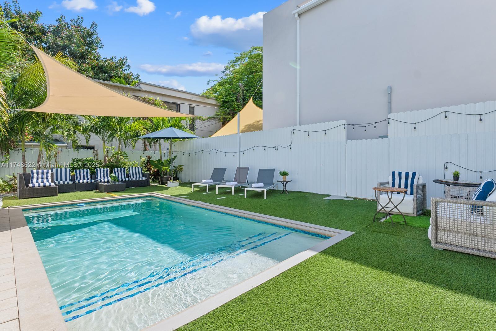 AMND MIAMI SUBURBAN ACRES - Residential Lease