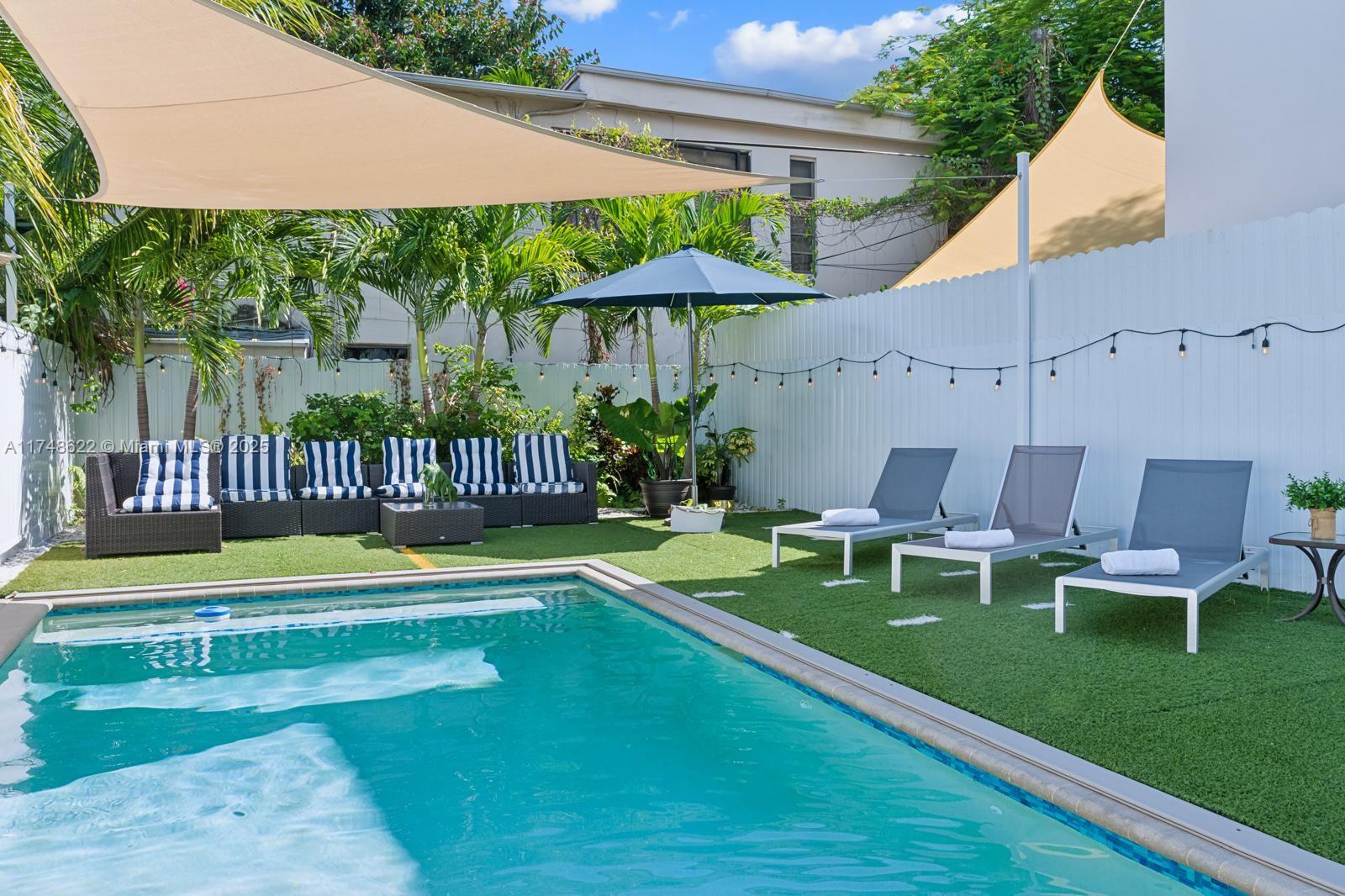 AMND MIAMI SUBURBAN ACRES - Residential Lease