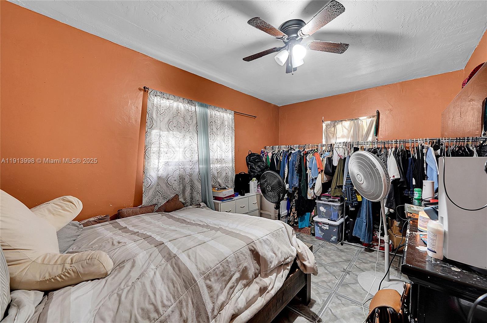 CAROL CITY - Residential