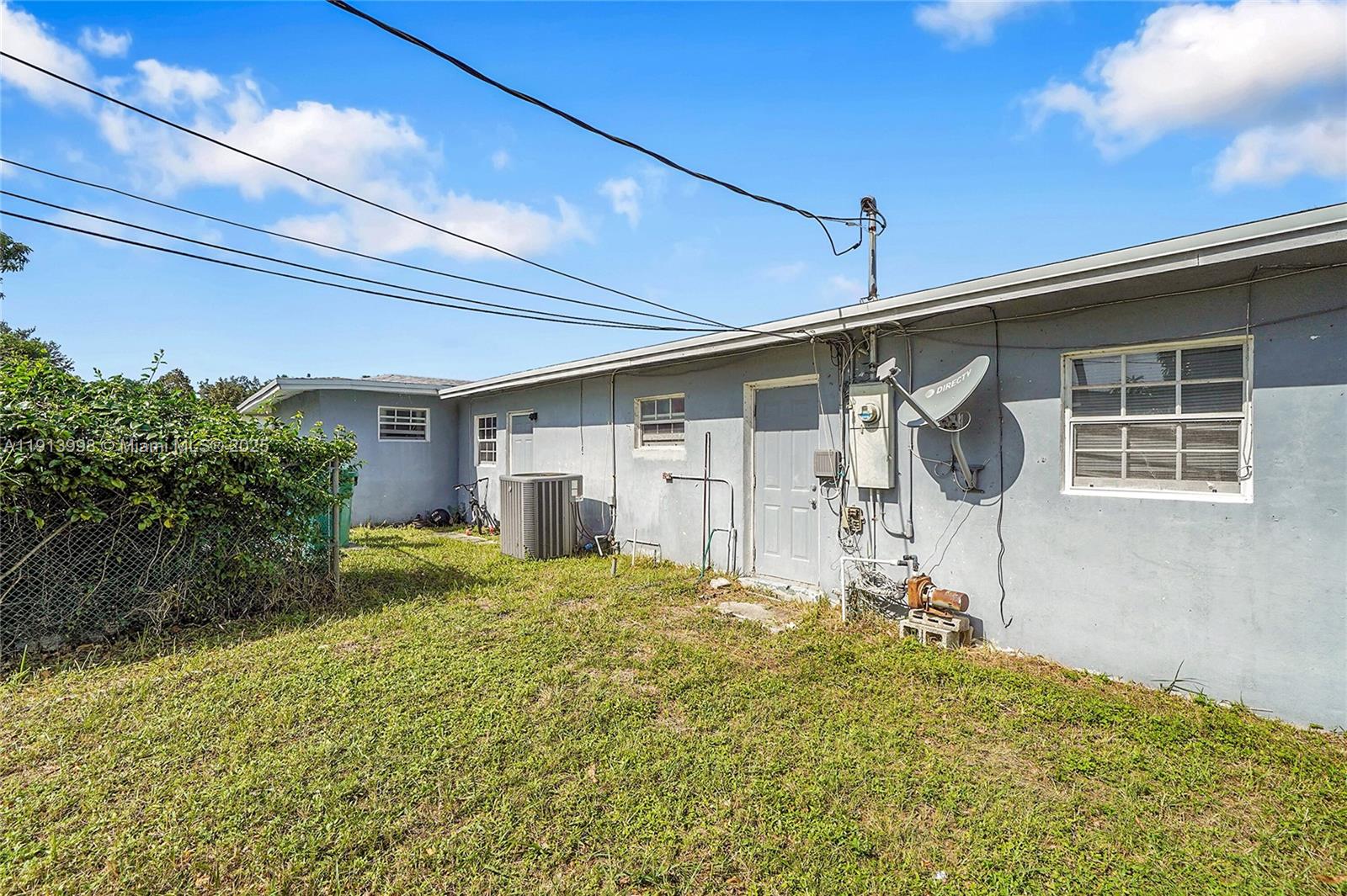 CAROL CITY - Residential