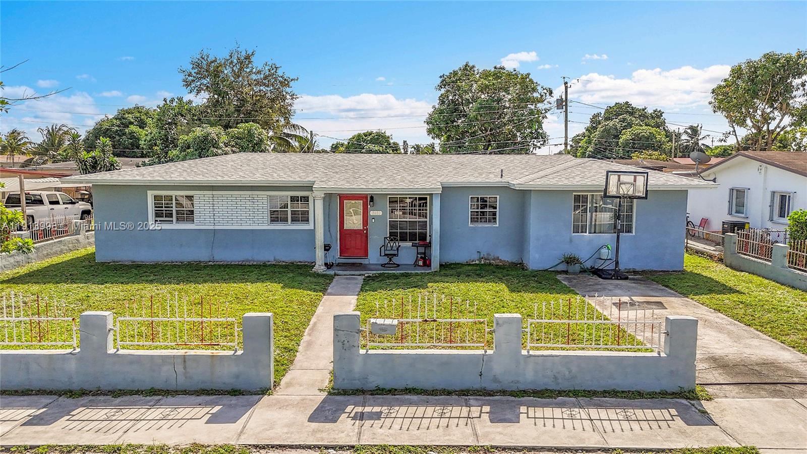 CAROL CITY - Residential