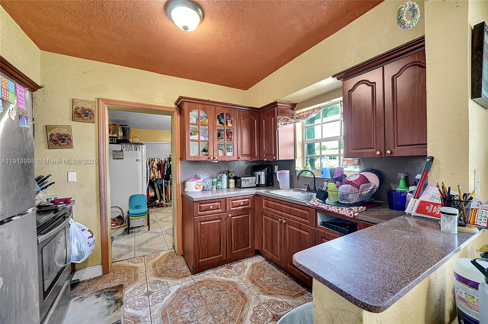 CAROL CITY - Residential