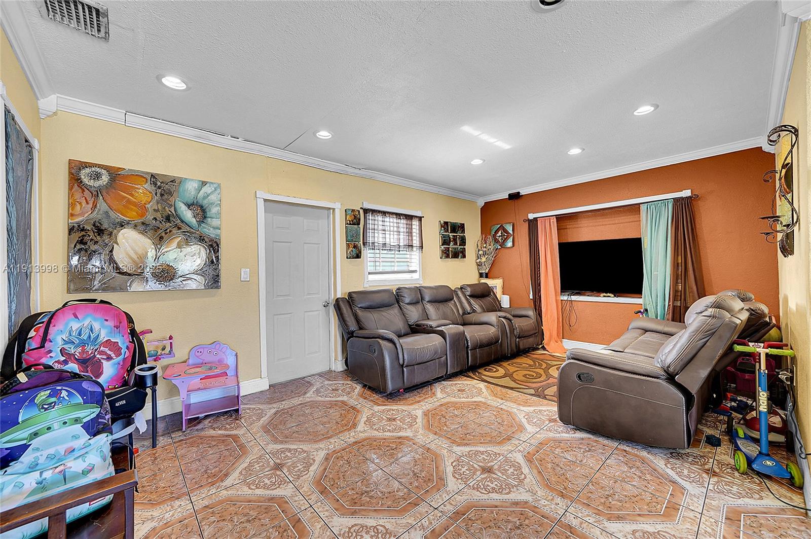 CAROL CITY - Residential