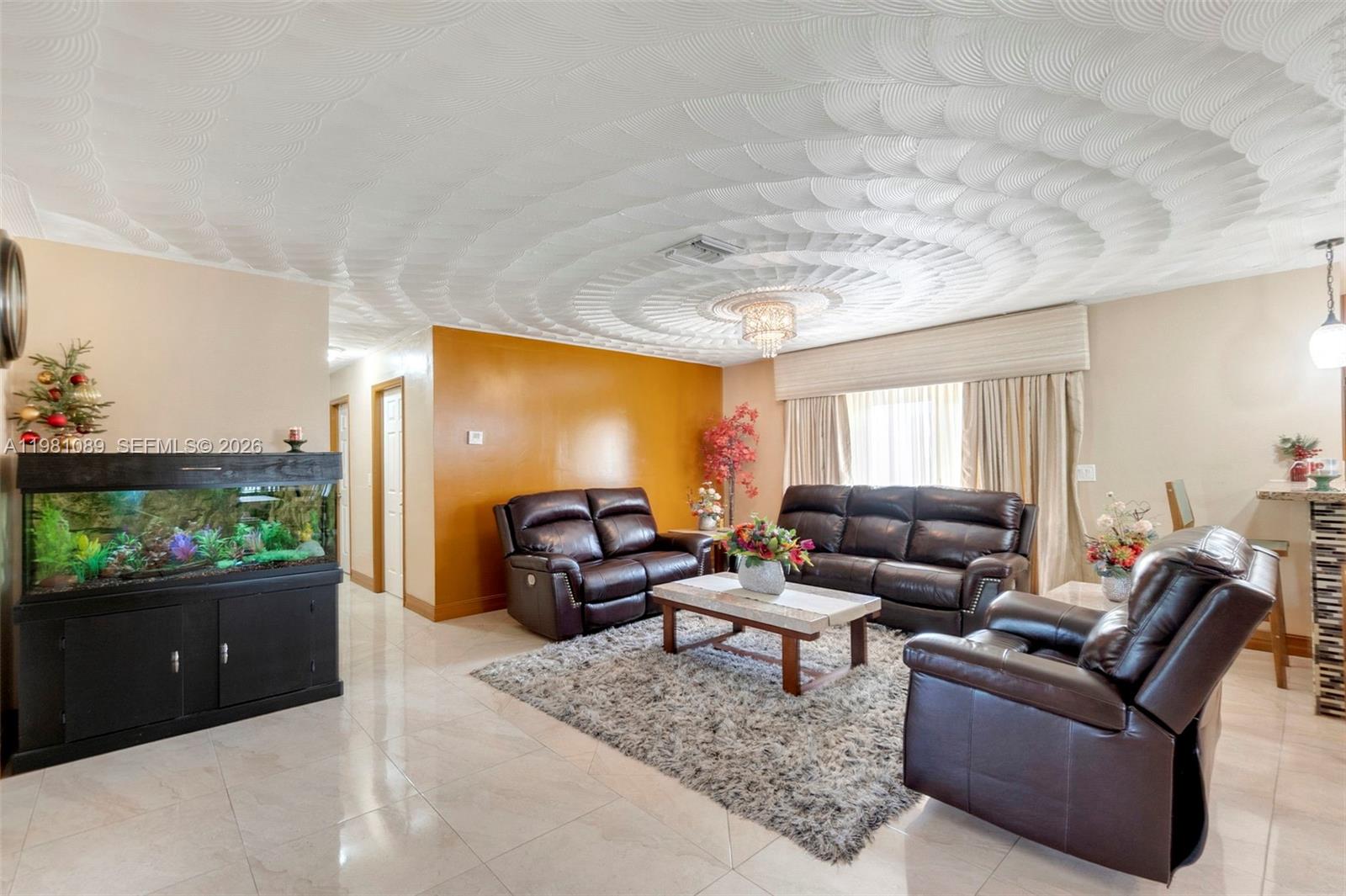 GOLDEN RIDGE - Residential