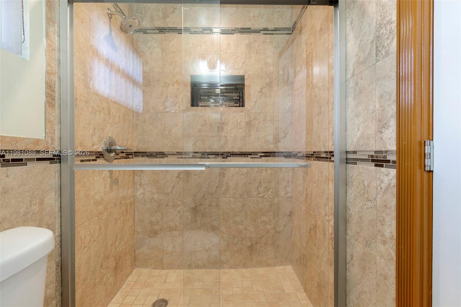 GOLDEN RIDGE - Residential