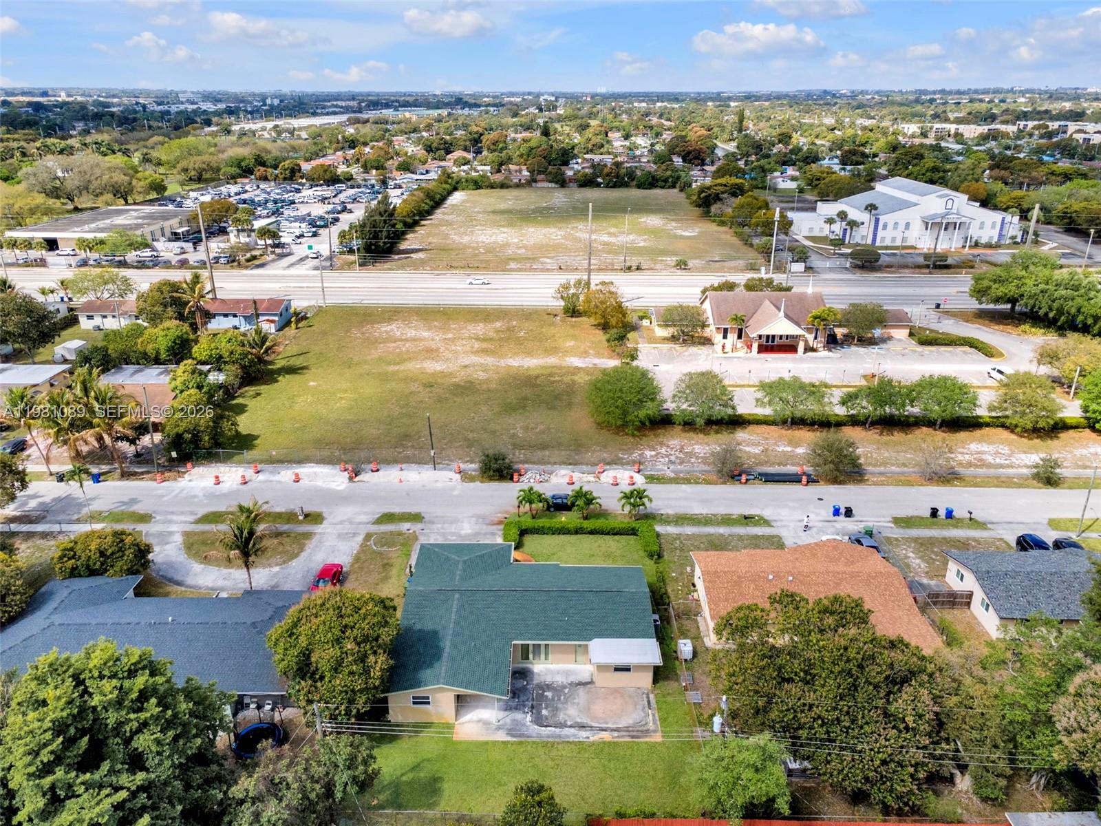 GOLDEN RIDGE - Residential