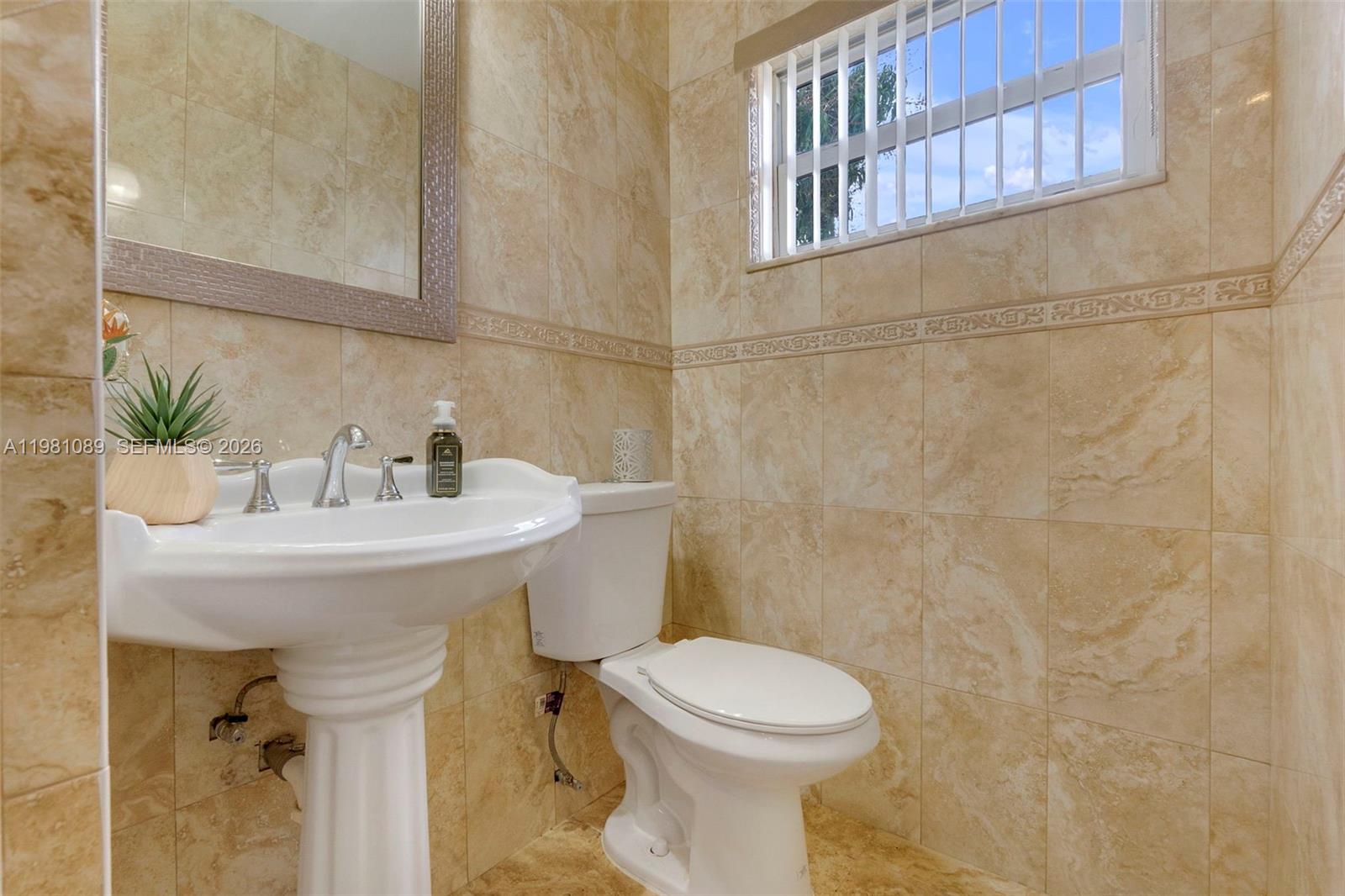 GOLDEN RIDGE - Residential