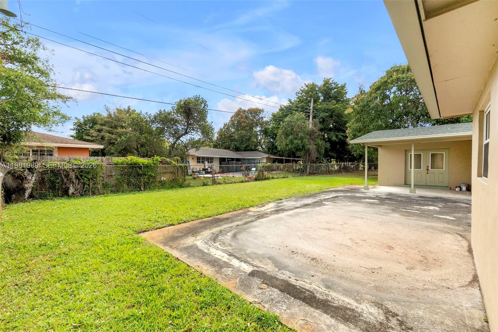 GOLDEN RIDGE - Residential