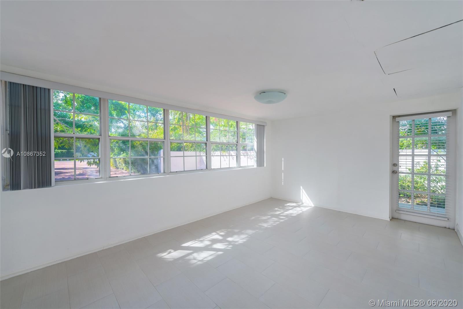 LA GORCE ISLAND - Residential