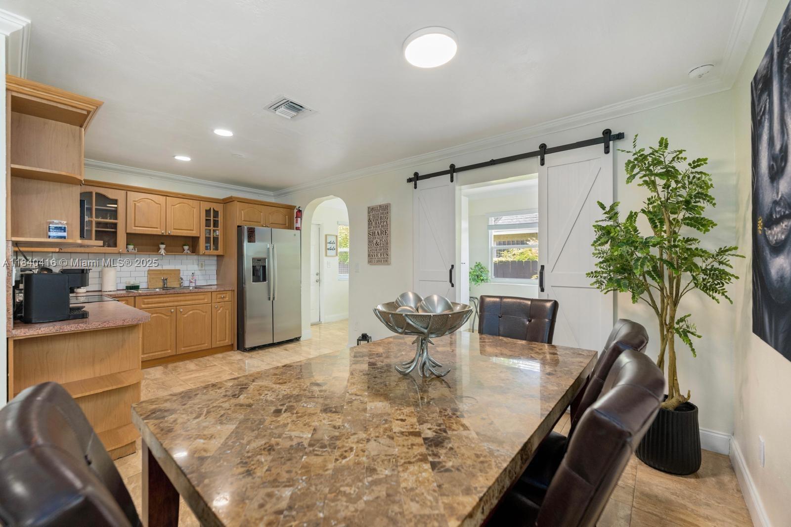 1098 NW 58th St