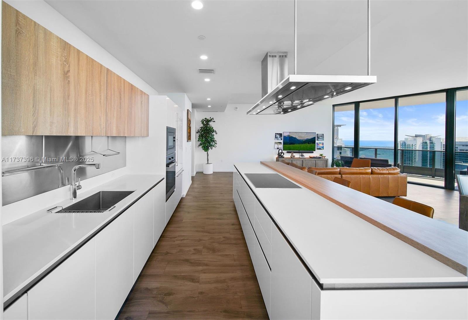 BRICKELL FLATIRON CONDO - Residential