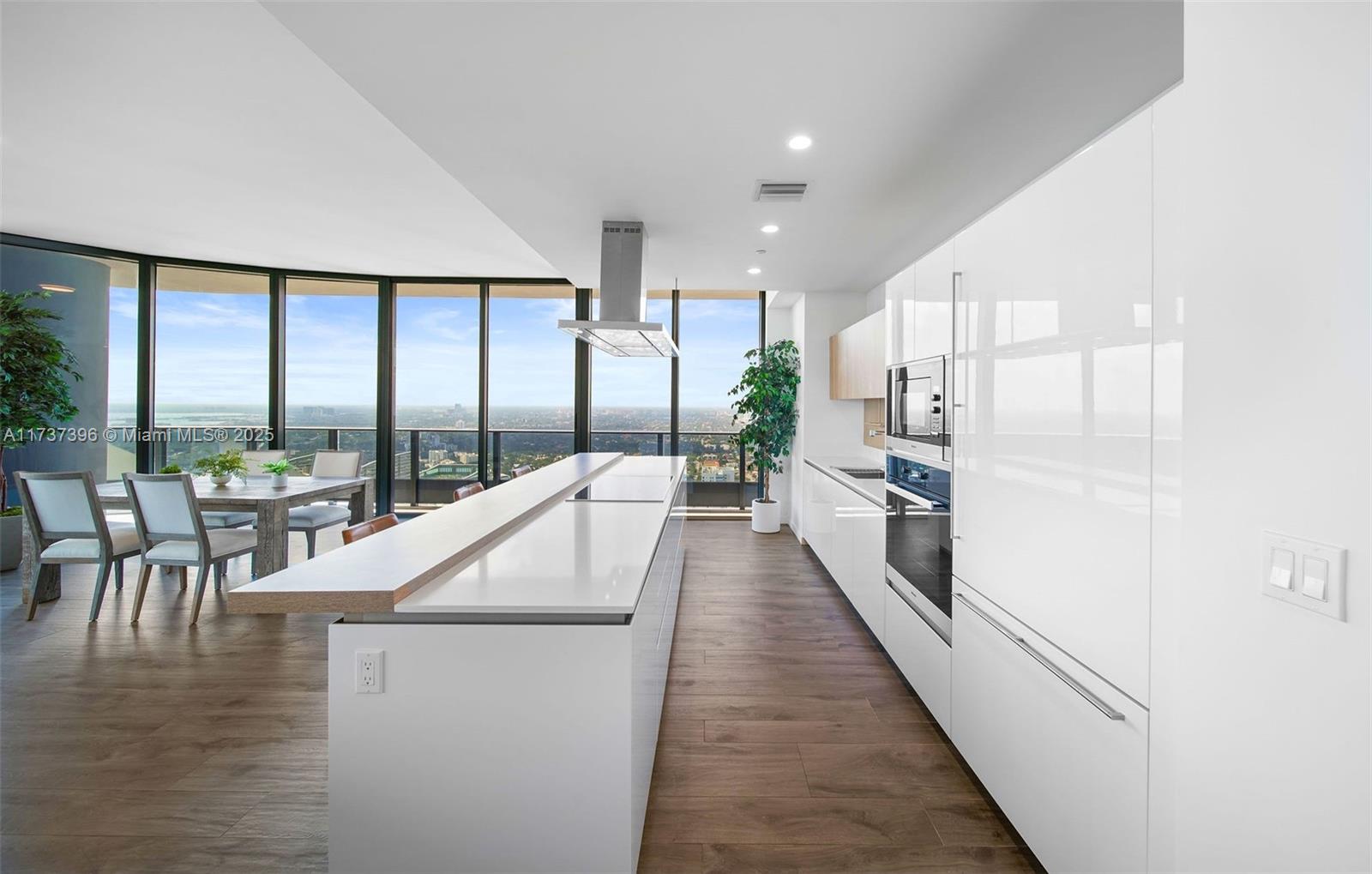 BRICKELL FLATIRON CONDO - Residential
