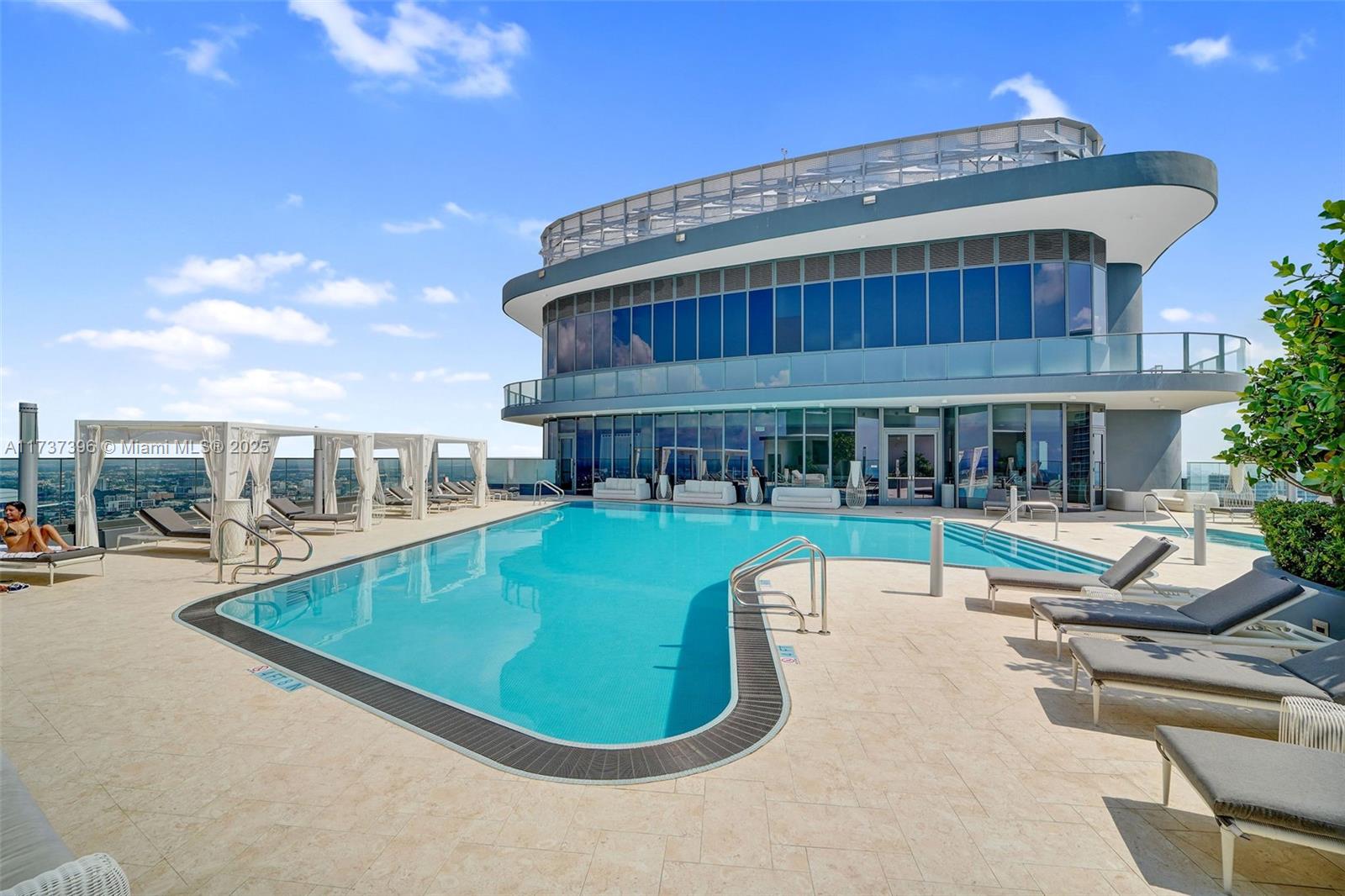 BRICKELL FLATIRON CONDO - Residential