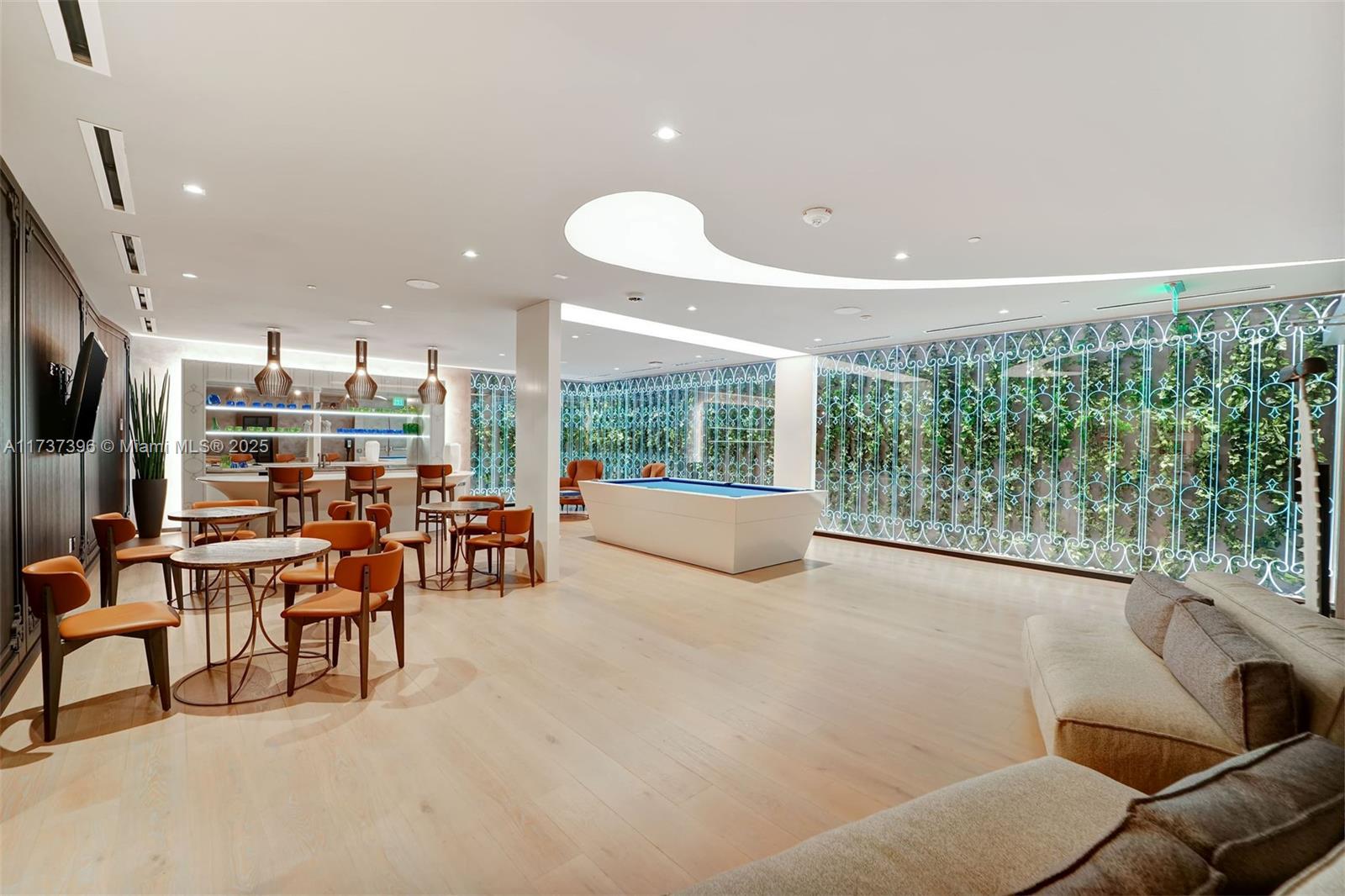 BRICKELL FLATIRON CONDO - Residential