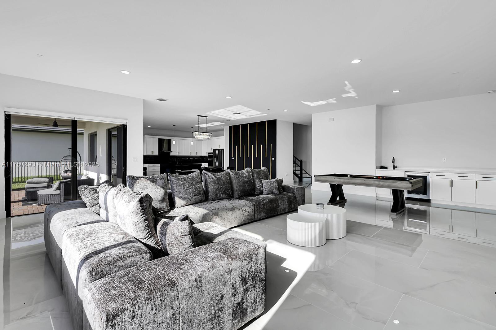 MAPLE RIDGE AT AVE MARIA P - Residential