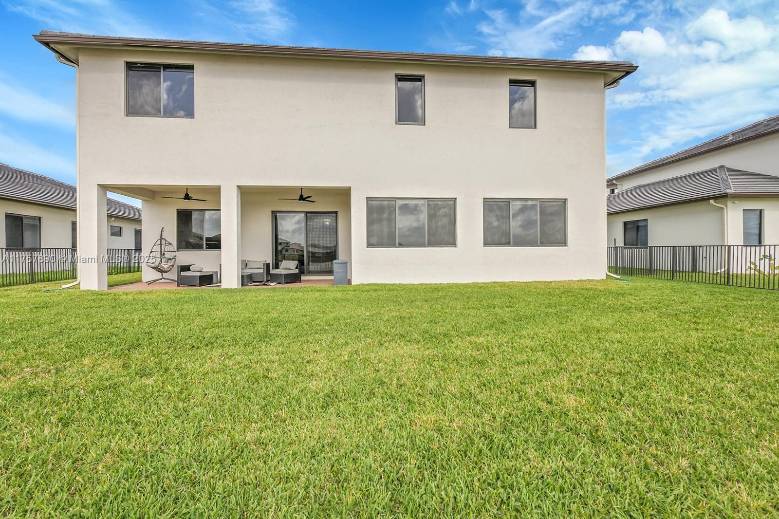 MAPLE RIDGE AT AVE MARIA P - Residential