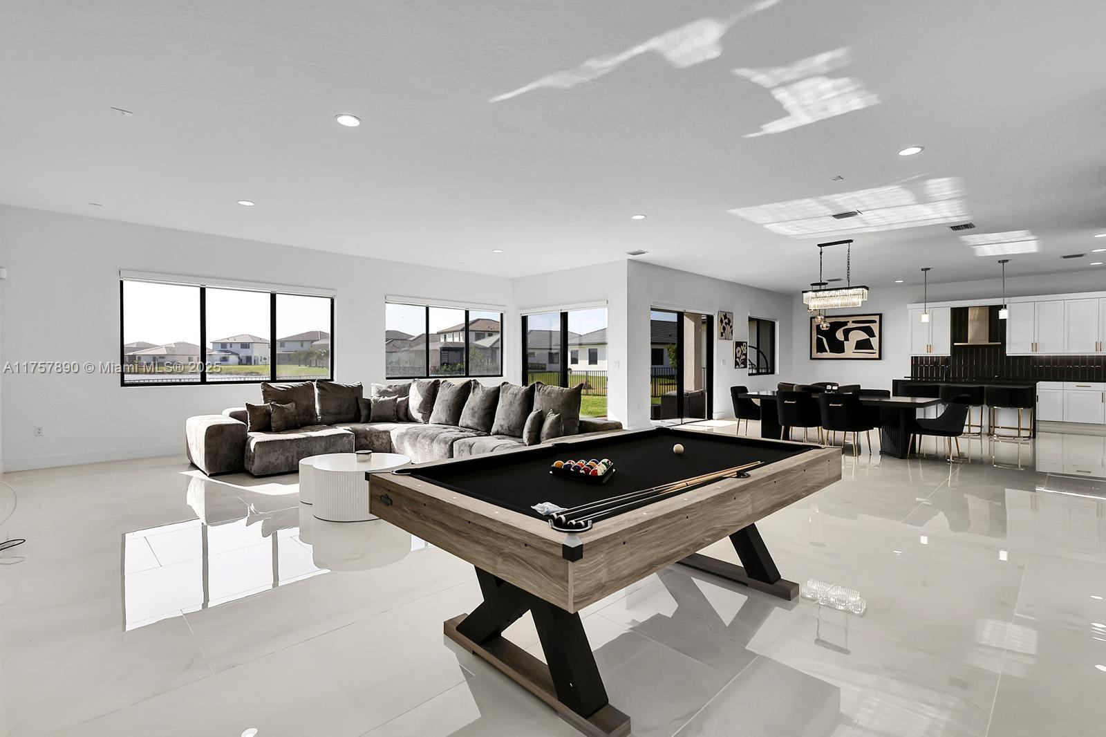 MAPLE RIDGE AT AVE MARIA P - Residential