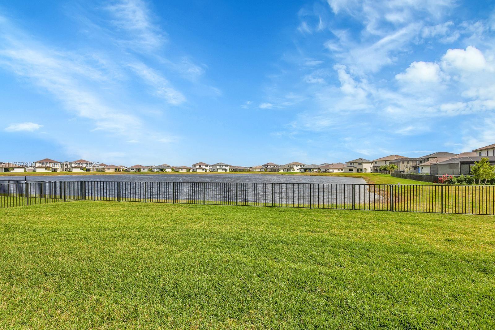 MAPLE RIDGE AT AVE MARIA P - Residential