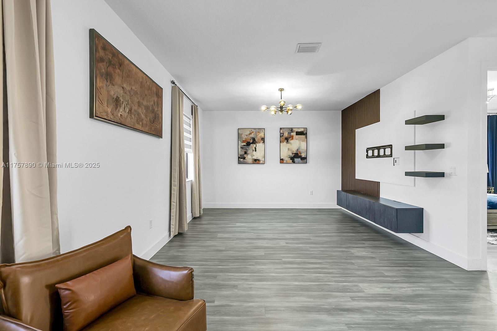 MAPLE RIDGE AT AVE MARIA P - Residential