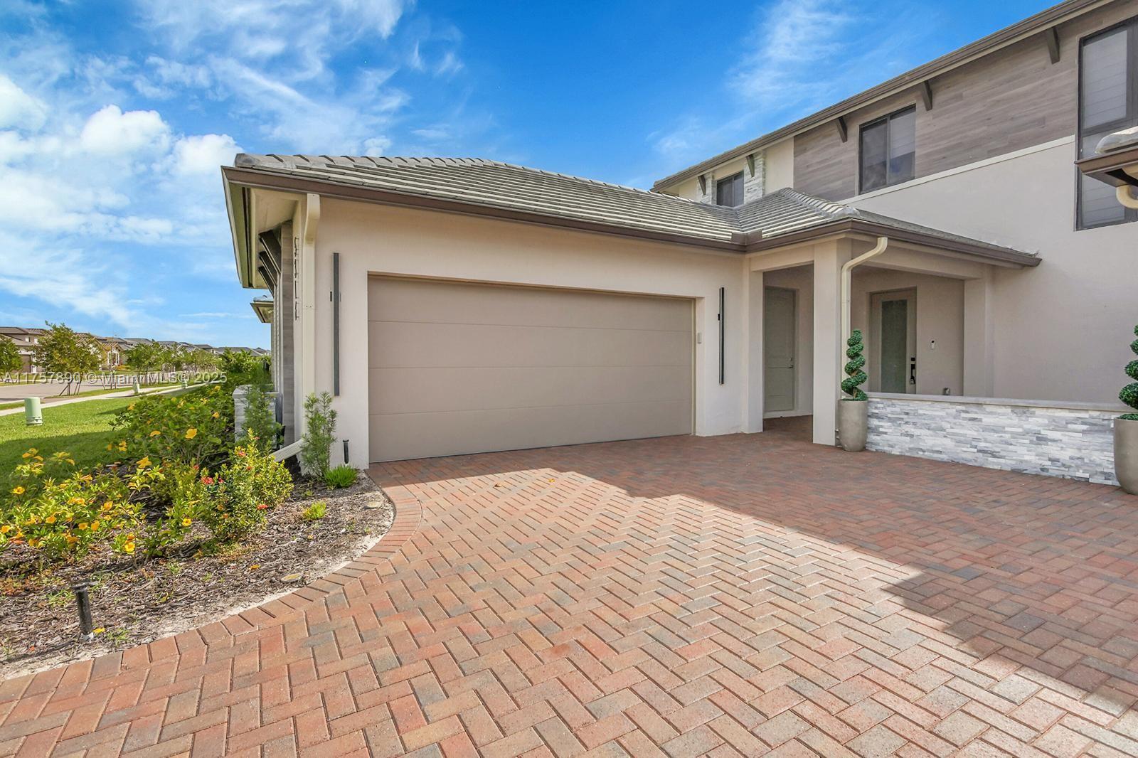 MAPLE RIDGE AT AVE MARIA P - Residential