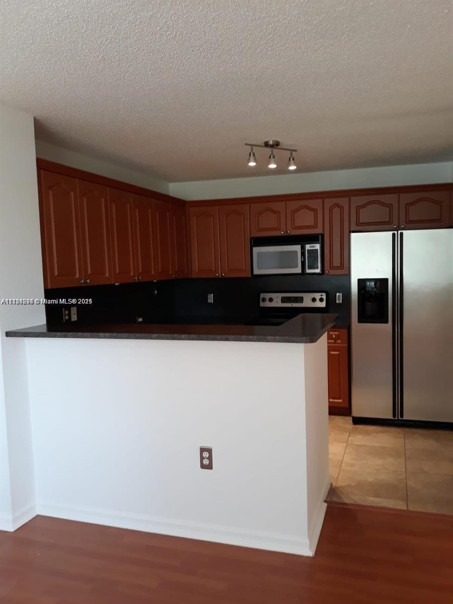EL-AD ENCLAVE AT MIRAMAR - Residential Lease