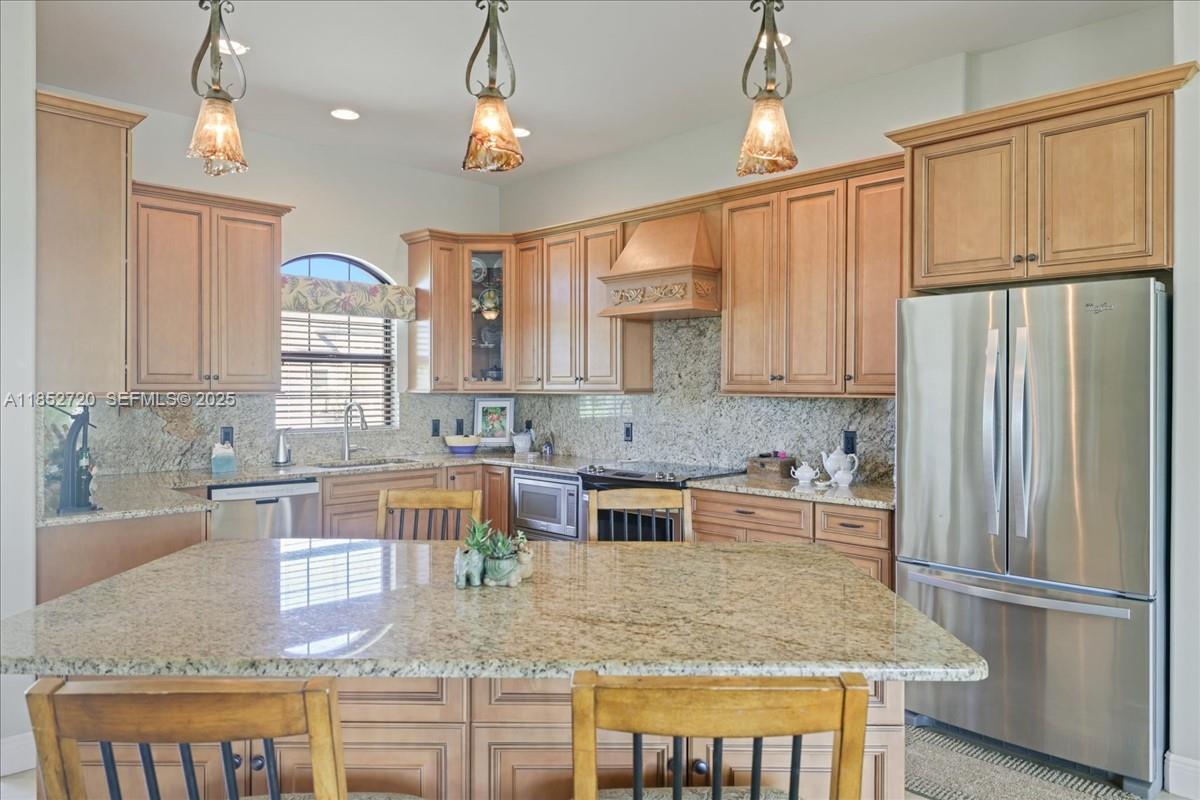 CAPE  CORAL - Residential