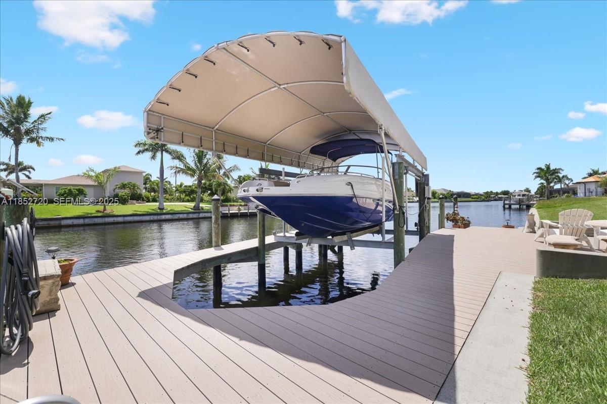 CAPE  CORAL - Residential
