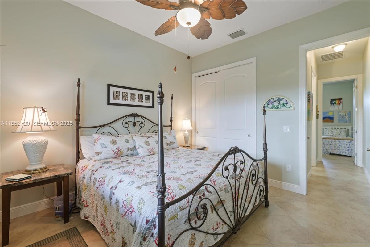 CAPE  CORAL - Residential