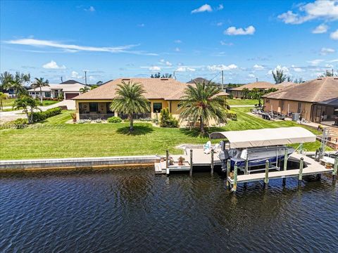 413 NW 39TH AVE Cape Coral FL 33993