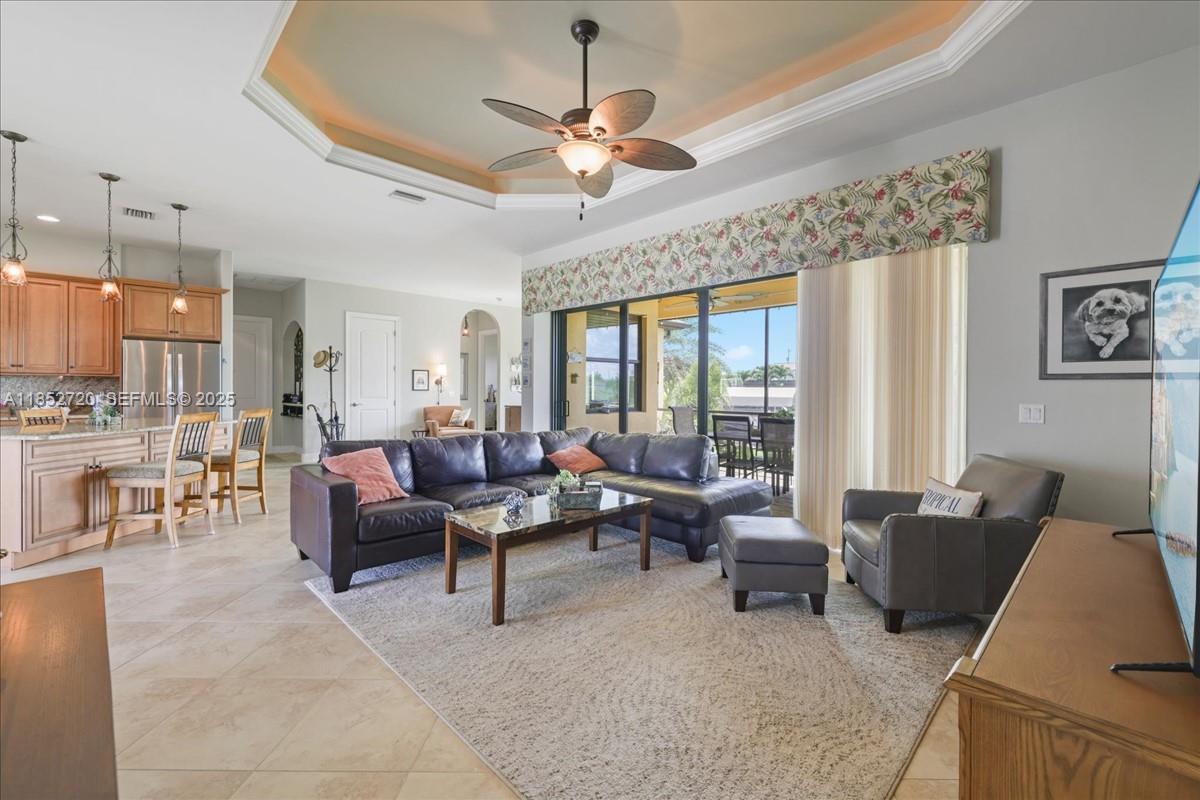 CAPE  CORAL - Residential