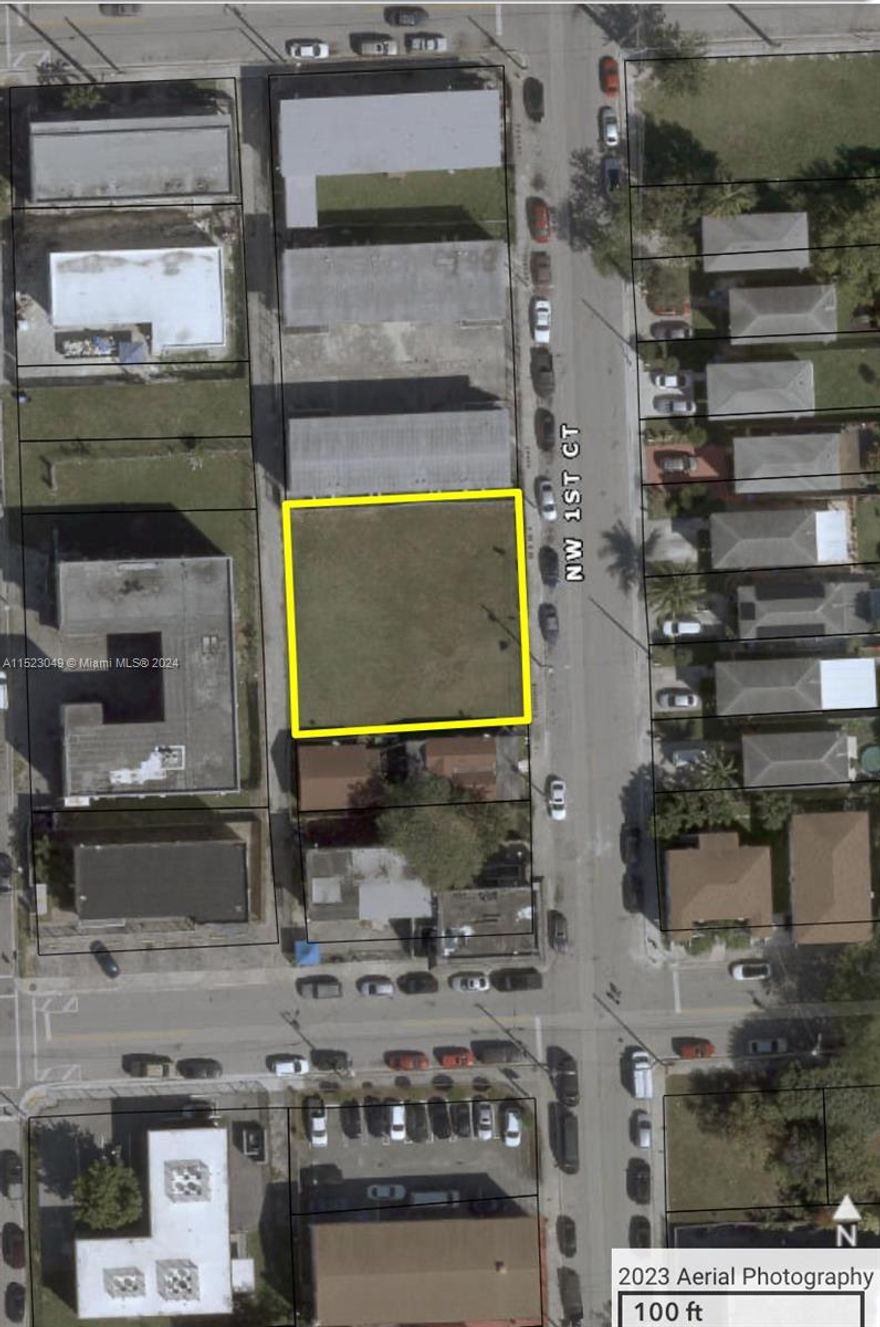 Great town home or duplex development opportunity!!!! Located in the upcoming fast paced Over-town.This property is nestled between Wynwood and blocks away from the Iconic signature bridge/ Heritage Trail park development,Bayside market place and The proposed Sawyers landing. This site is an Ideal investor to build a nice duplex on this 8,800 sq ft lot. Call for details.