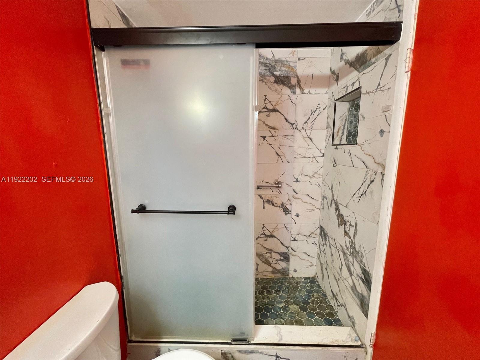 HILLCREST EAST NO 26 COND - Residential