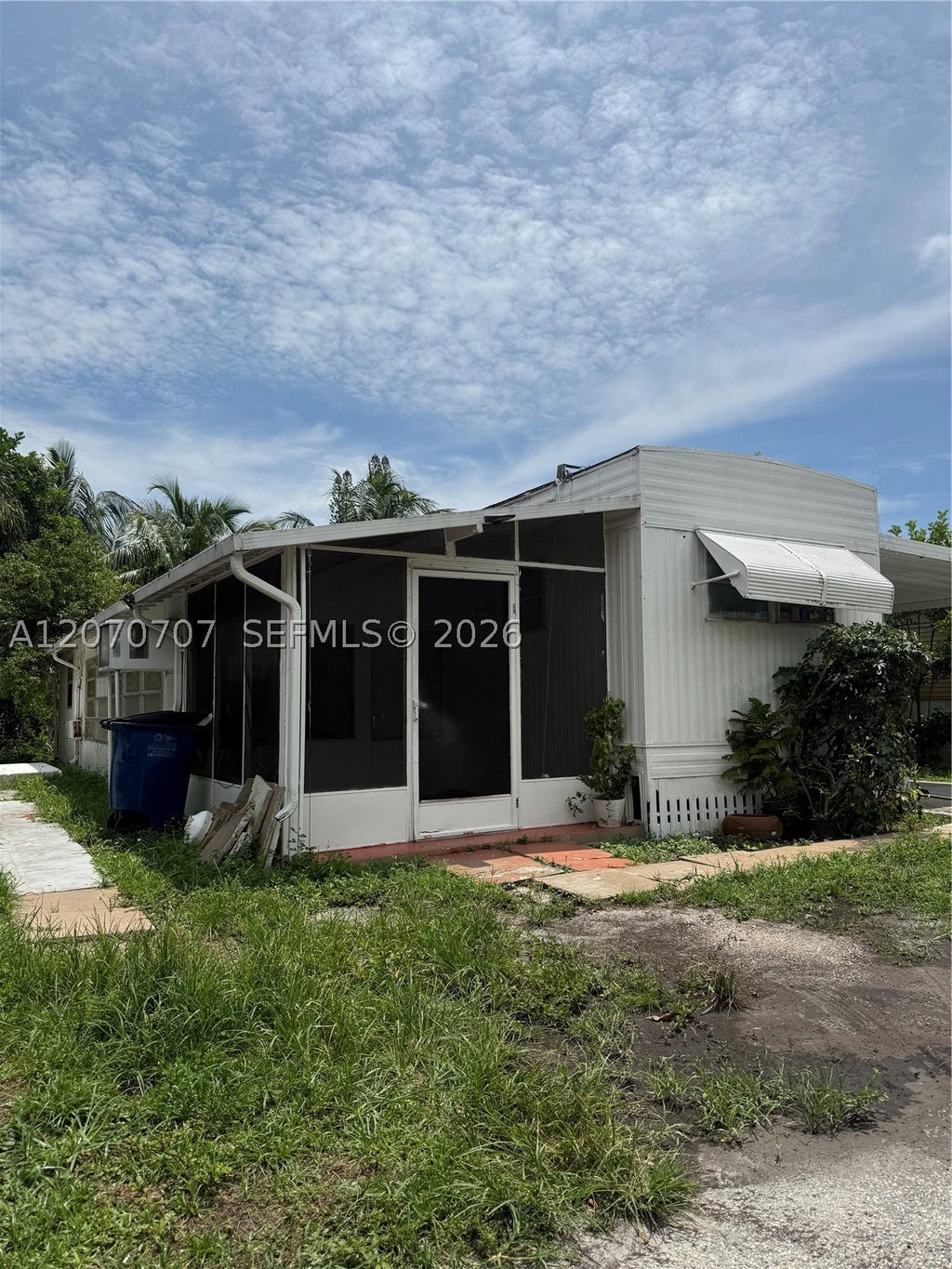 Photo of 700 SW 8 Ave #22A, Hallandale Beach, FL 33009 (MLS # A12070707)