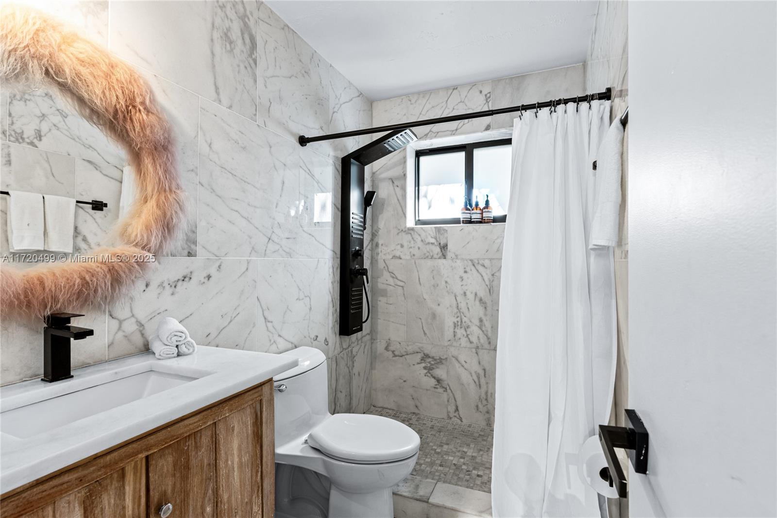 COUNTRY CLUB ADDN - Residential Lease