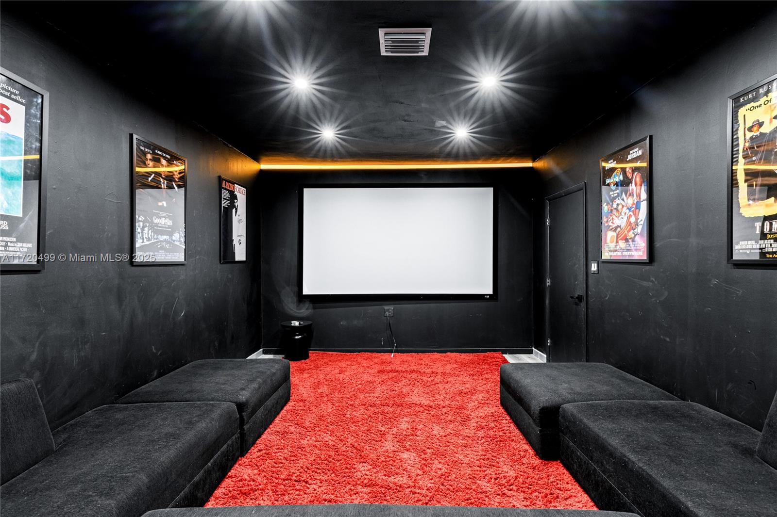 COUNTRY CLUB ADDN - Residential Lease