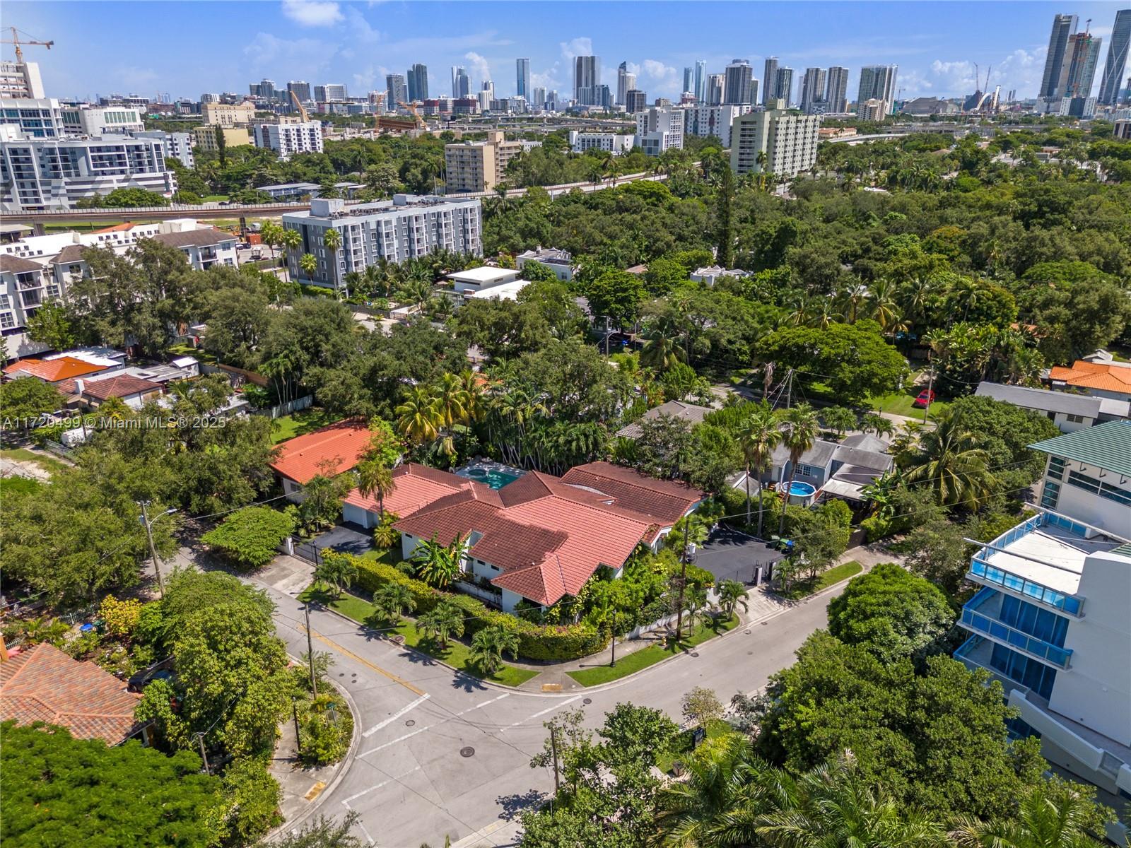 COUNTRY CLUB ADDN - Residential Lease