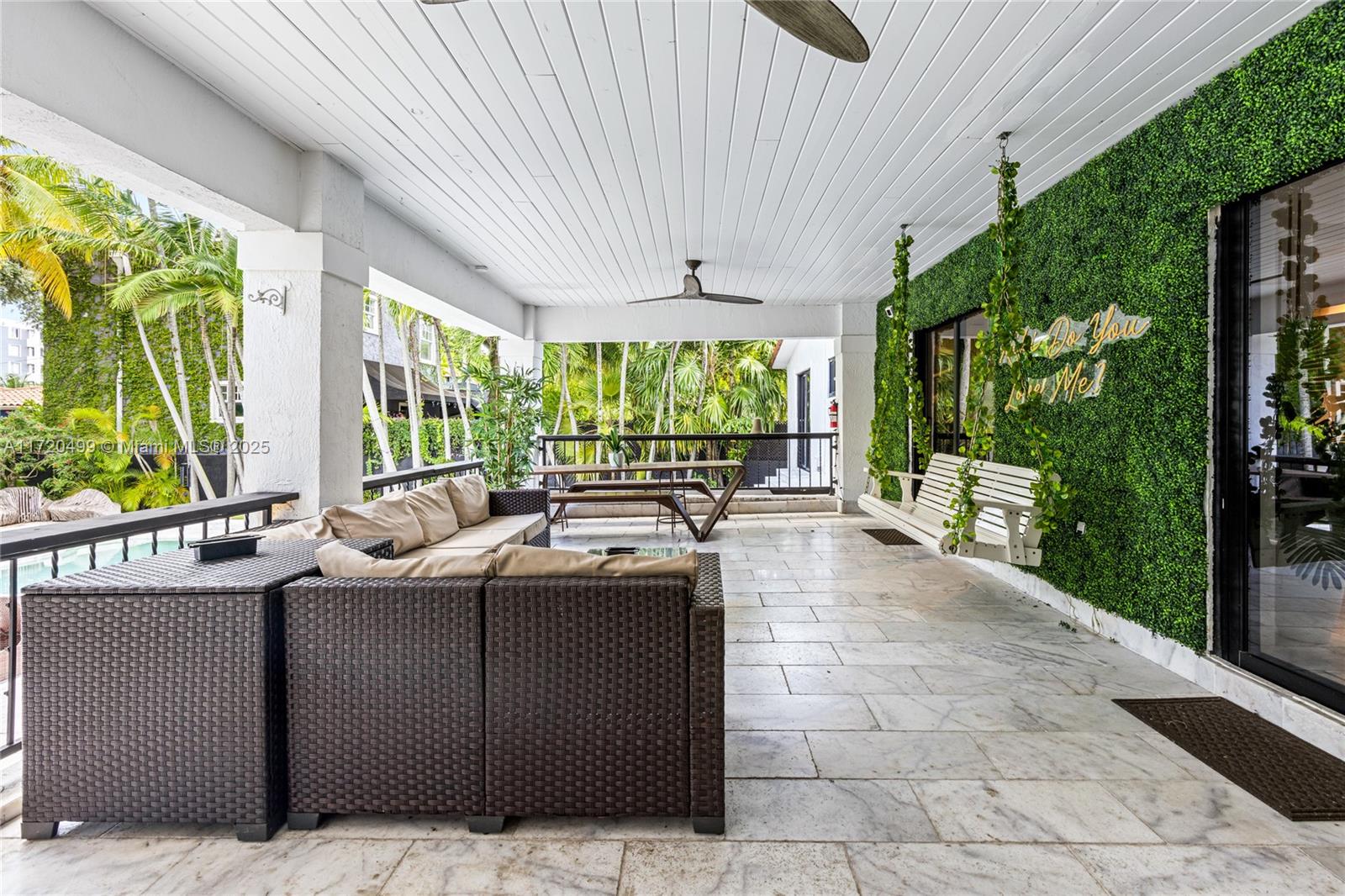 COUNTRY CLUB ADDN - Residential Lease