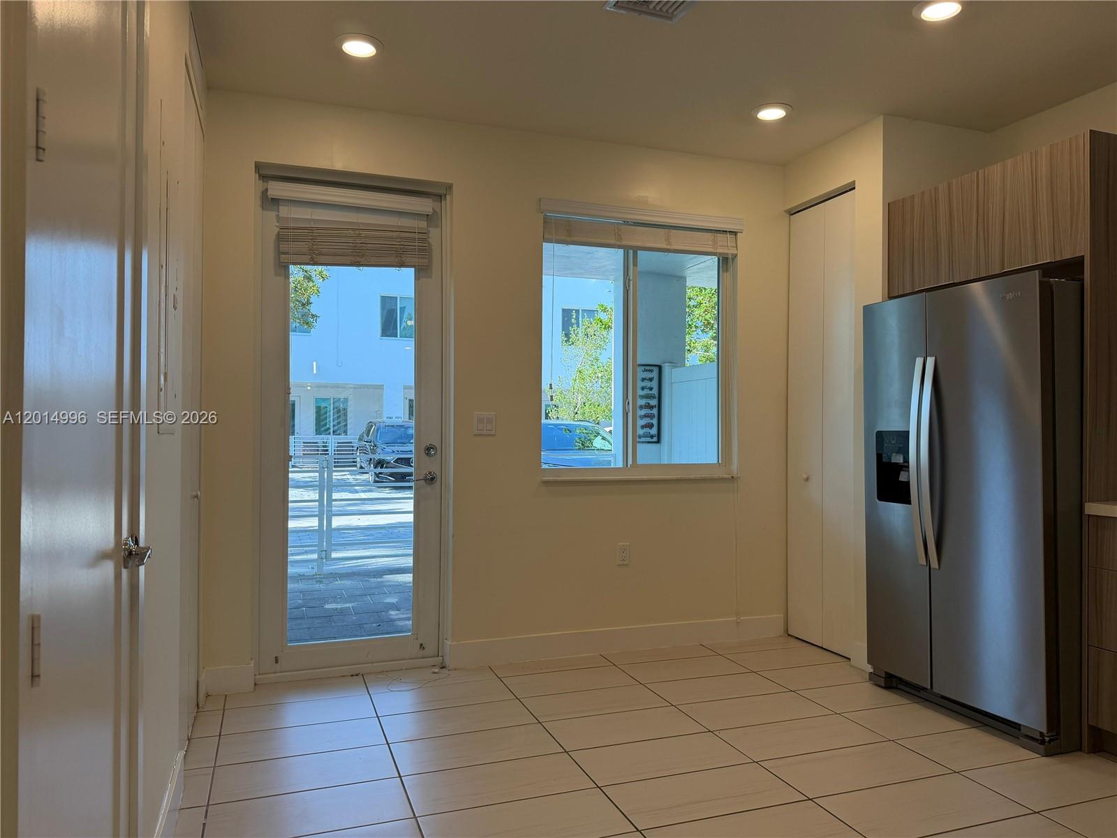 LANDMARK AT DORAL CONDO N - Residential Lease