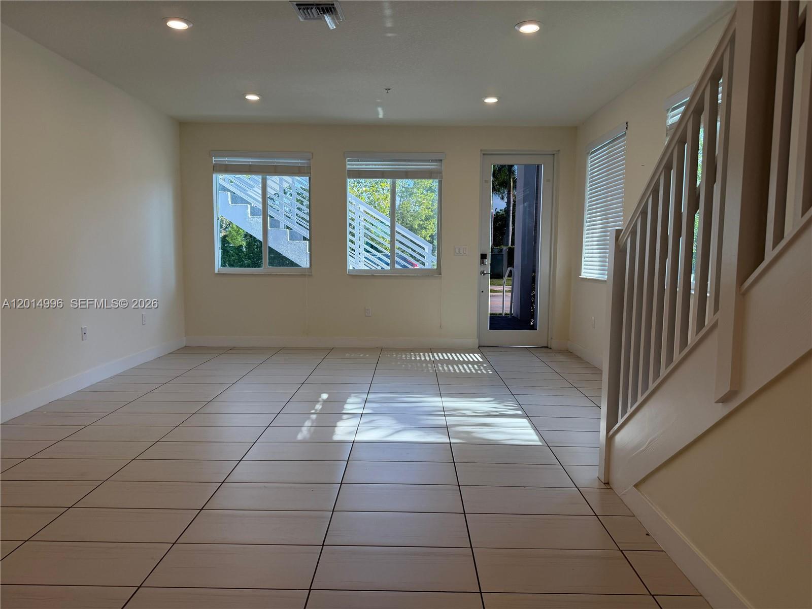LANDMARK AT DORAL CONDO N - Residential Lease