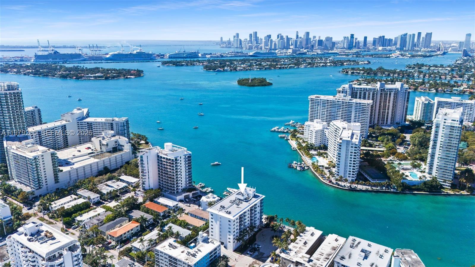 LINCOLN BAY TOWERS CONDO - Residential