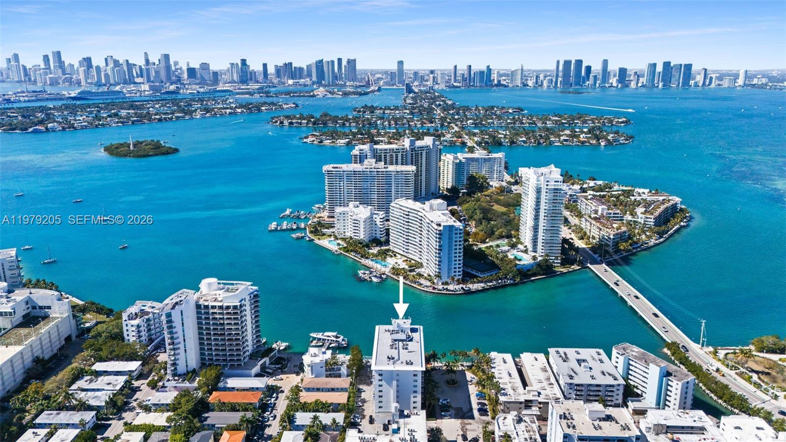 LINCOLN BAY TOWERS CONDO - Residential