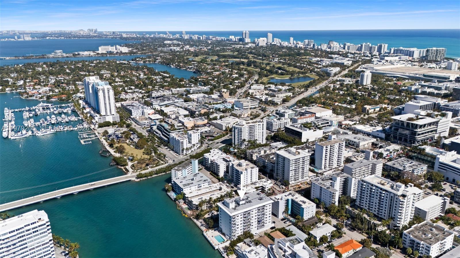 LINCOLN BAY TOWERS CONDO - Residential